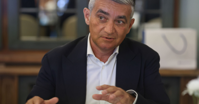 Primarul din Sinaia Vlad Oprea sub control judiciar ce cautiune are de platit