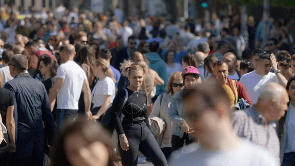 Vremea schimbătoare, risc de boală. Sfatul medicilor 1 Vremea schimbatoare risc de boala Sfatul medicilor