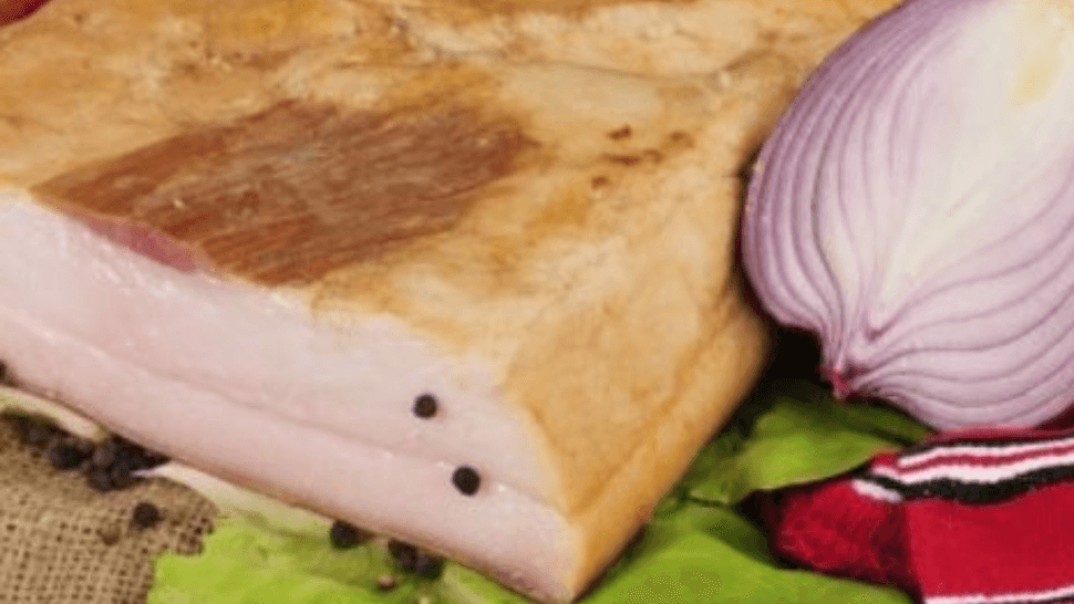 Care sunt efectele slaninei cu ceapa rosie asupra organismului