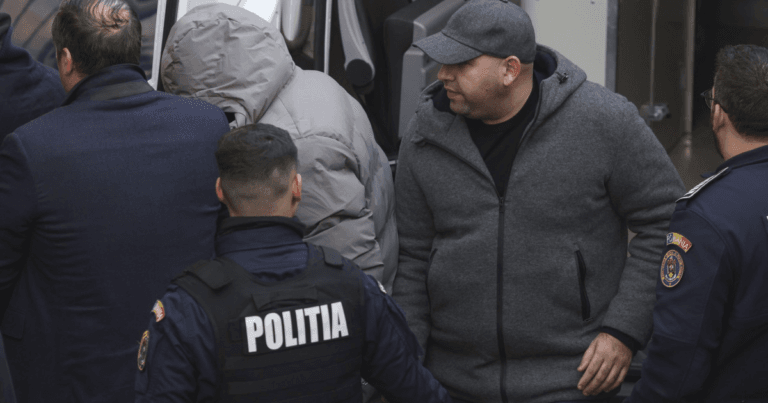 Inspectorii ANAF au ascuns neregulile firmelor Nordis. Inspectorii ANAF au ascuns neregulile firmelor Nordis