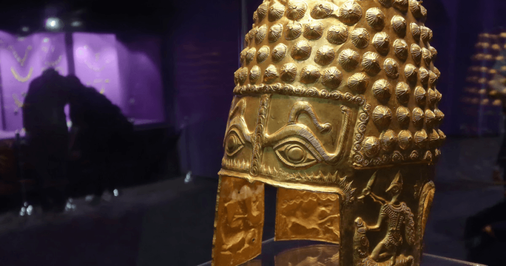 Procurorii ridică documente de la Direcția pentru Cultură București. 1 Procurorii ridica documente de la Directia pentru Cultura Bucuresti