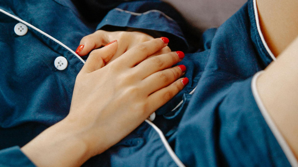 Cum sa reduci crampele menstruale Remedii naturiste recomandate