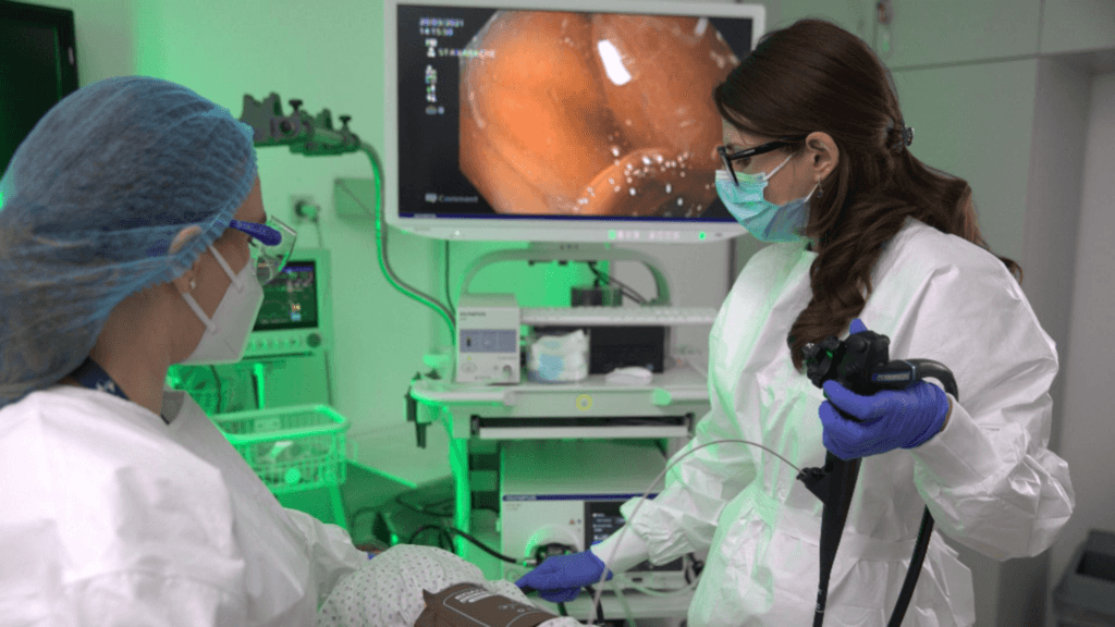 Durerile abdominale severe pot semnaliza o boala urgenta