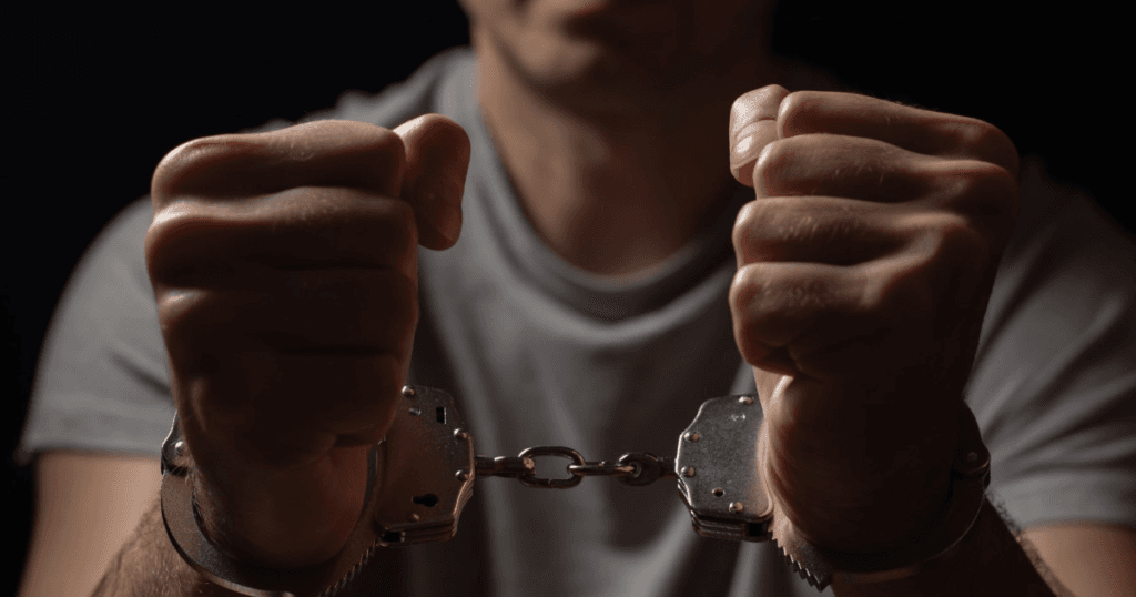 Profesor de sport din Prahova arestat pentru agresiune sexuala