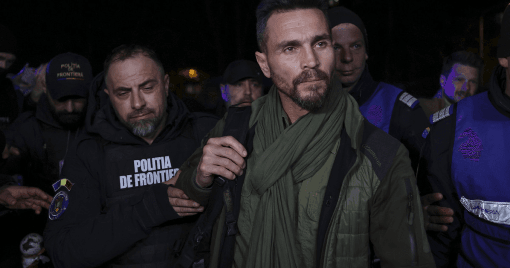 Un locotenent al lui Călin Georgescu, judecat pentru simboluri legionare 1 Un locotenent al lui Calin Georgescu judecat pentru simboluri legionare