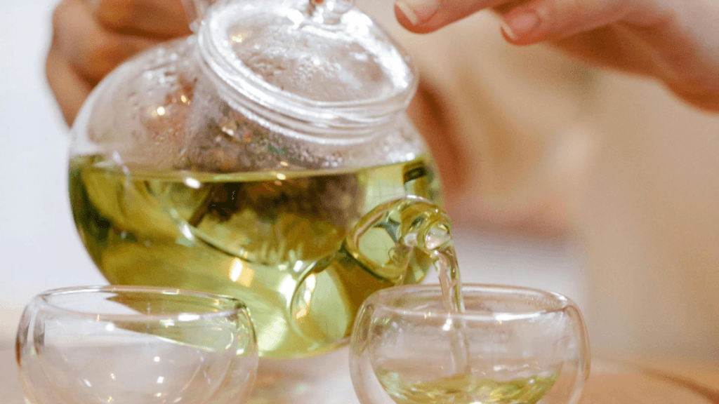 Cea mai eficiente ceaiuri pentru slabit sanatoase si fara efecte adverse