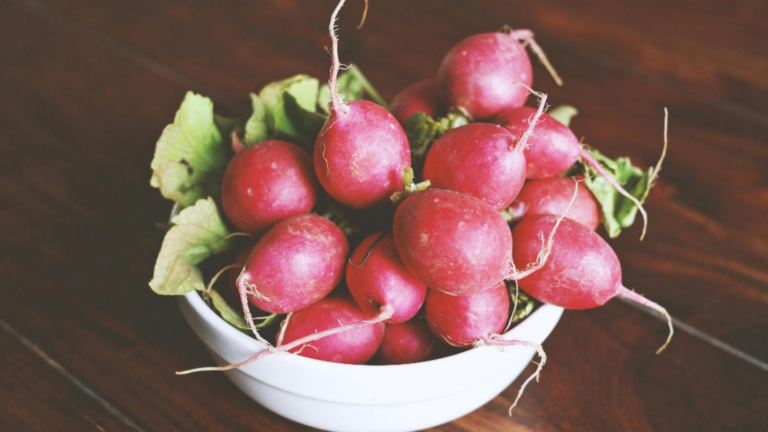 De ce să consumi ridichi des primăvara: beneficii De ce sa consumi ridichi des primavara beneficii