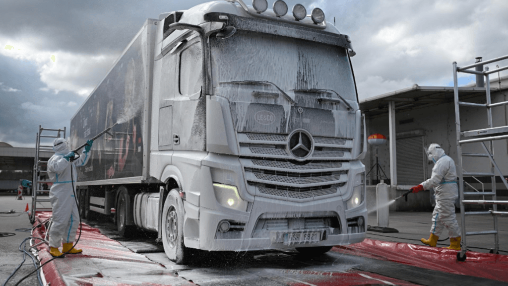 Epidemie la granita Romaniei Ungaria trimite armata