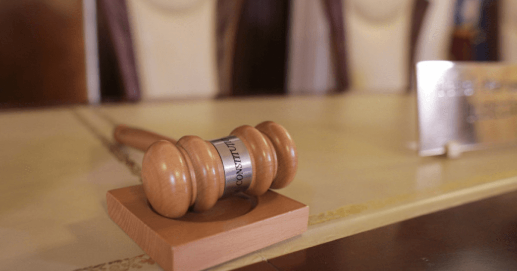 Contradictiile Curtului Constitutional privind secretizarea averrilor functionarilor