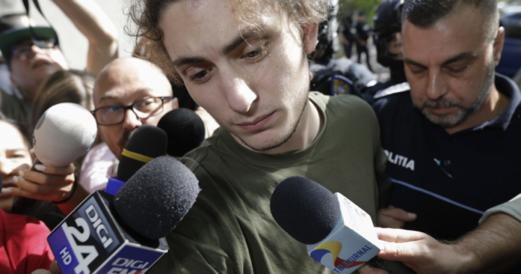 Parintii tinerilor ucisi la 2 Mai reactioneaza dupa condamnare