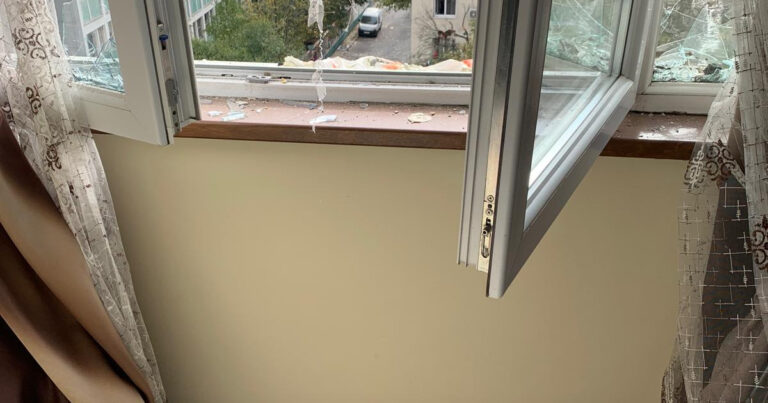 Cele trei persoane reţinute în cazul exploziei din Rahova, duse în instanţă cele trei persoane retinute in cazul exploziei din rahova duse in instanta