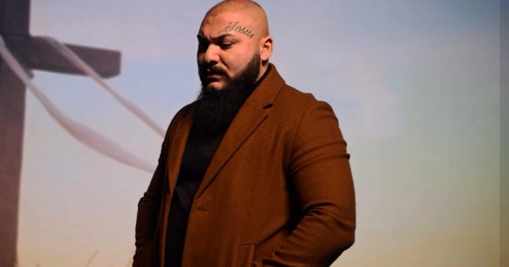 Dani Mocanu a parasit tara inainte de condamnare