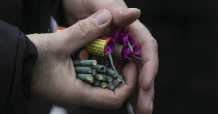 Politia Romana anunta controale stricte la petarde