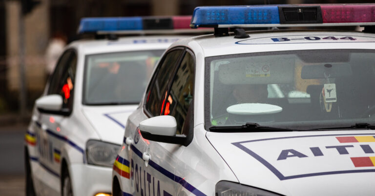 27 de masini vandalizate noaptea la Targu Jiu