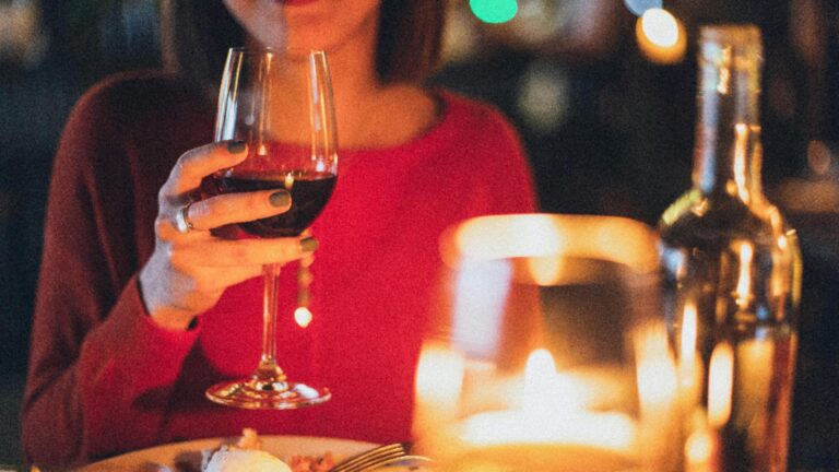 Ce se intampla daca bem zilnic un pahar cu vin