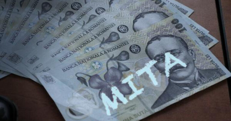 Comisar sef prins cand lua mita in Giurgiu