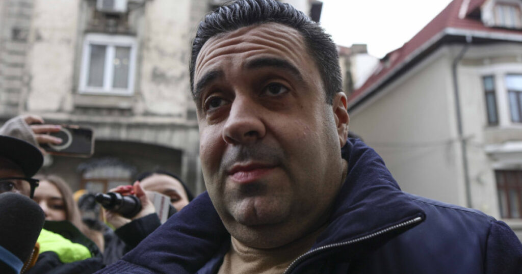 Razvan Cuc arestat preventiv pentru mita de un milion