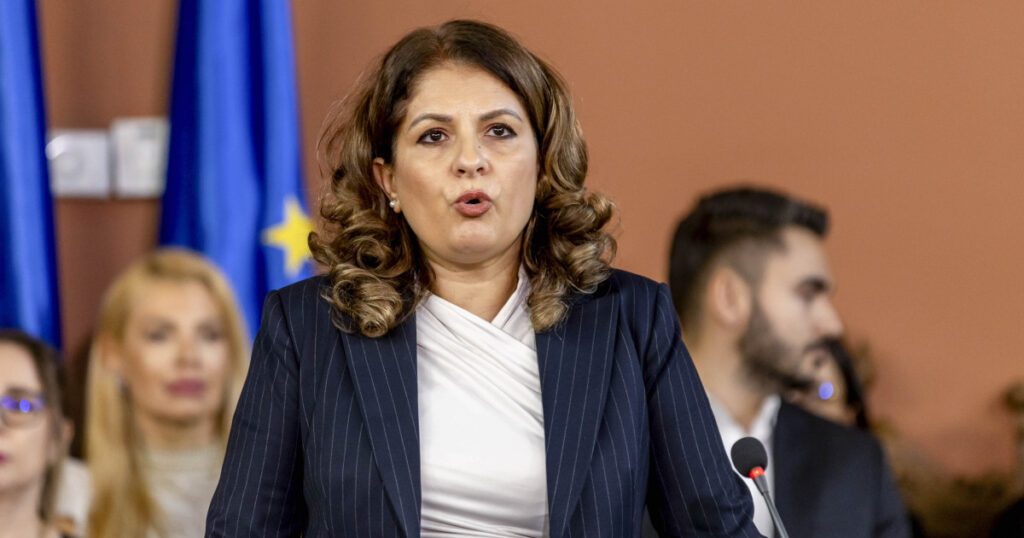 sefa curtii de apel acuza judecatoare de fapte ilegale