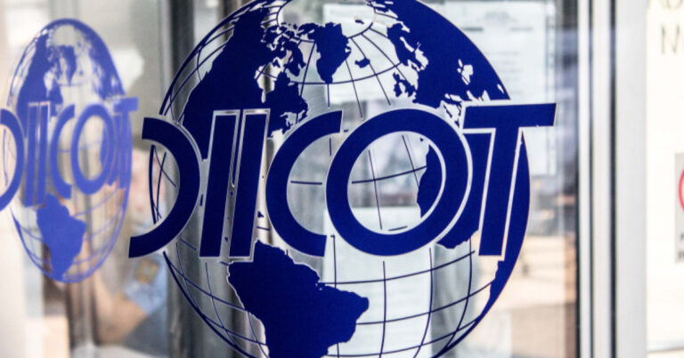 CCR declara ca incetarea activitatii politistilor judiciari dupa retragerea avizului sefului DIICOT este neconstitutionala