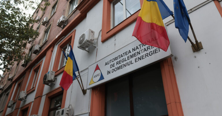 Curtea de Apel București analizează astăzi cererea de suspendare a reorganizării ANRE. Ce a hotărât într-o cauză similară. Curtea de Apel Bucuresti analizeaza astazi cererea de suspendare a reorganizarii ANRE Ce a hotarat intr o cauza similara