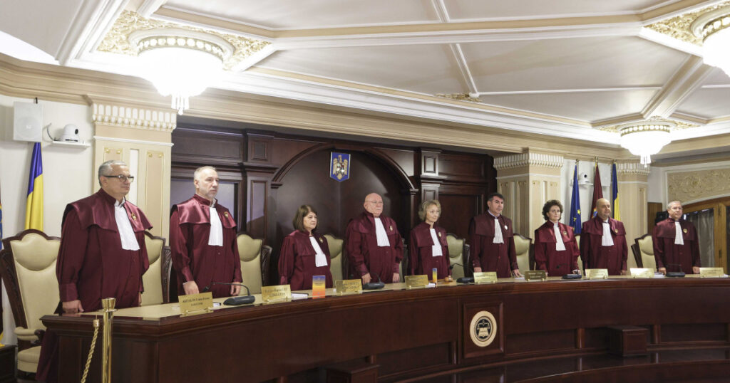 CCR asteptata sa pronunte o decizie despre pensiile magistratilor Motivele pentru care judecatorii ar putea sa amane din nou sedinta