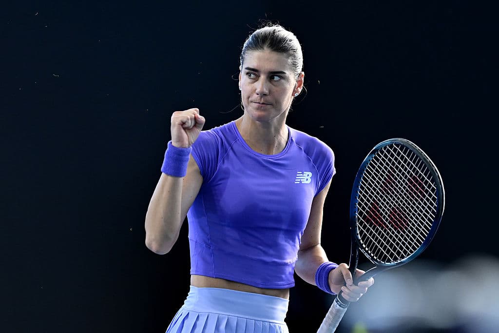 Sorana Cirstea victorie categorica la Dubai si calificare in optimile turneului WTA 1000