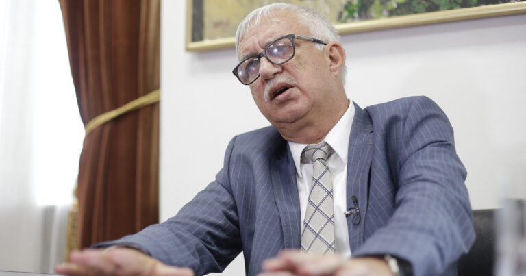 Zegrean, după a cincea amânare a CCR referitoare la pensiile magistraților: „Cred că acesta va fi sfârșitul, trimiterea la Curtea de Justiție” Zegrean dupa a cincea amnare a CCR referitoare la pensiile magistratilor Cred ca acesta va fi sfarsitul trimiterea la Curtea de Justitie