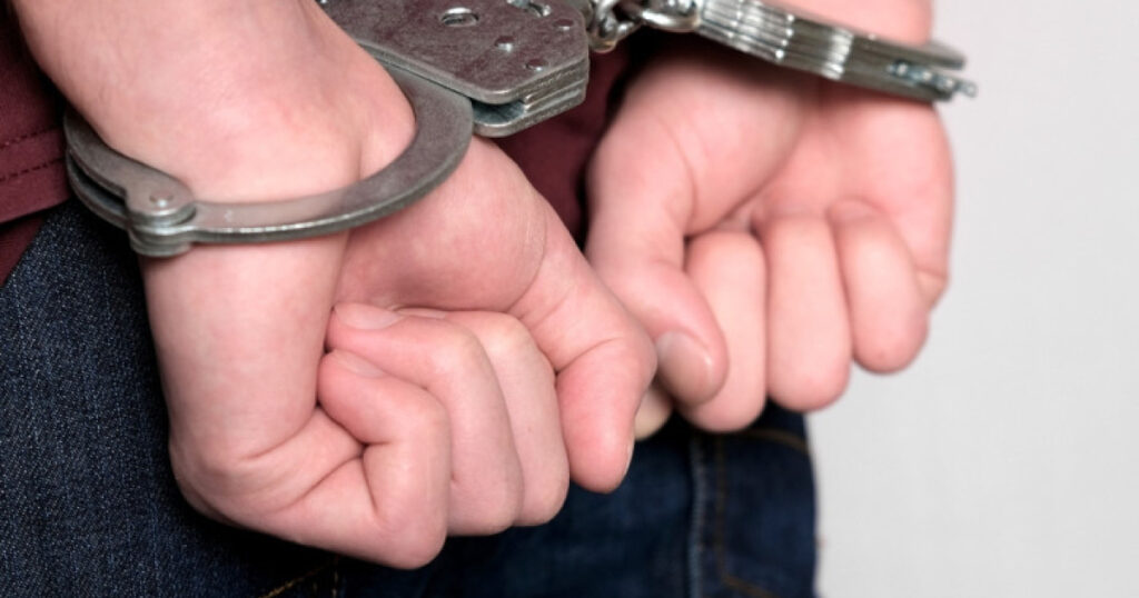 Un barbat a fost retinut dupa ce ar fi agresat sexual doua femei in Sectorul 4 al Capitalei Cum s a intamplat