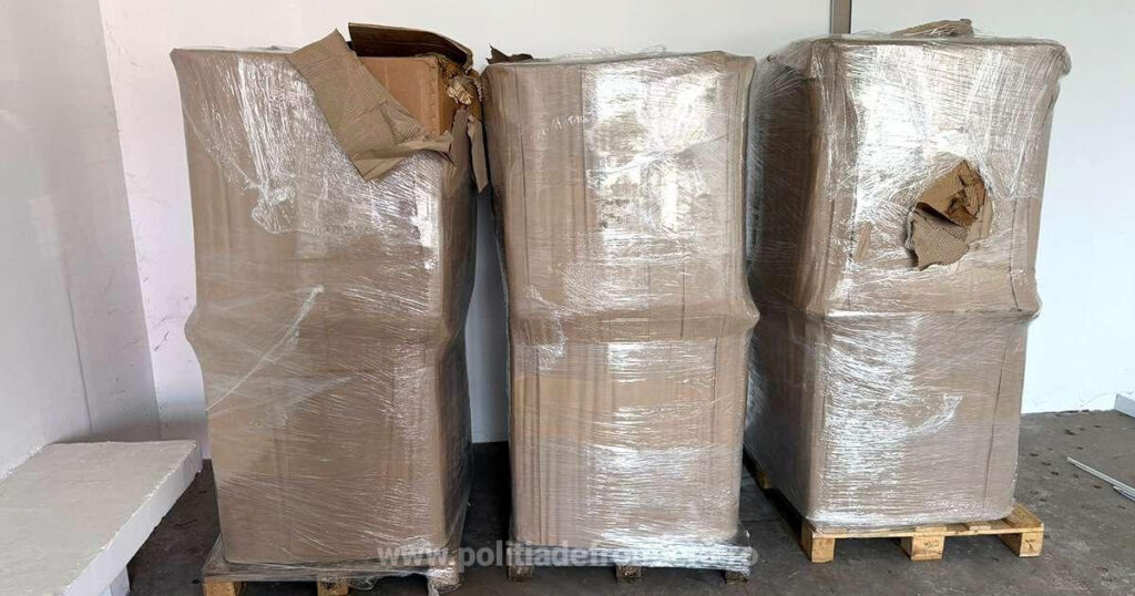 Captura spectaculoasa la Giurgiu Peste o tona de tutun ilegal gasita intr o duba