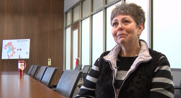 O femeie a descoperit ca are cancer pulmonar in stadiul 4 din cauza unei substante pe care o pastra in locuinta