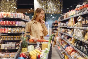 Programul magazinelor pe 1 Mai 2026 Pana la ce ora poti face cumparaturi in supermarketurile Lidl Mega Image Kaufland sau Carrefour de Ziua Muncii