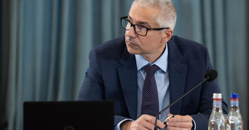 Radu Marinescu PSD nu renunta la guvernare dar isi retrage sprijinul politic pentru Bolojan din cauza