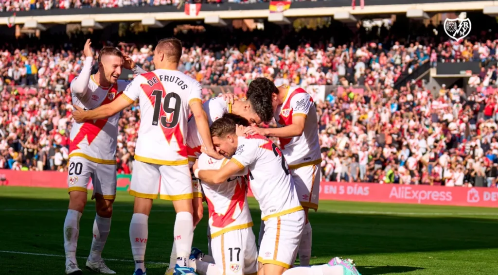 Victorie greu obtinuta pentru AEK Meciul romanilor s a incheiat cu o calificare surprinzatoare