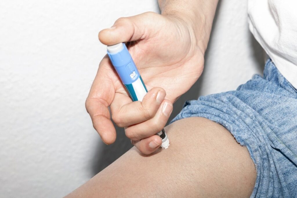 A dorit sa slabesca repede folosind o metoda extrem de populara dar a avut un sfarsit tragic Ce s a intamplat cu un barbat dupa ce s a injectat pentru a pierde in greutate