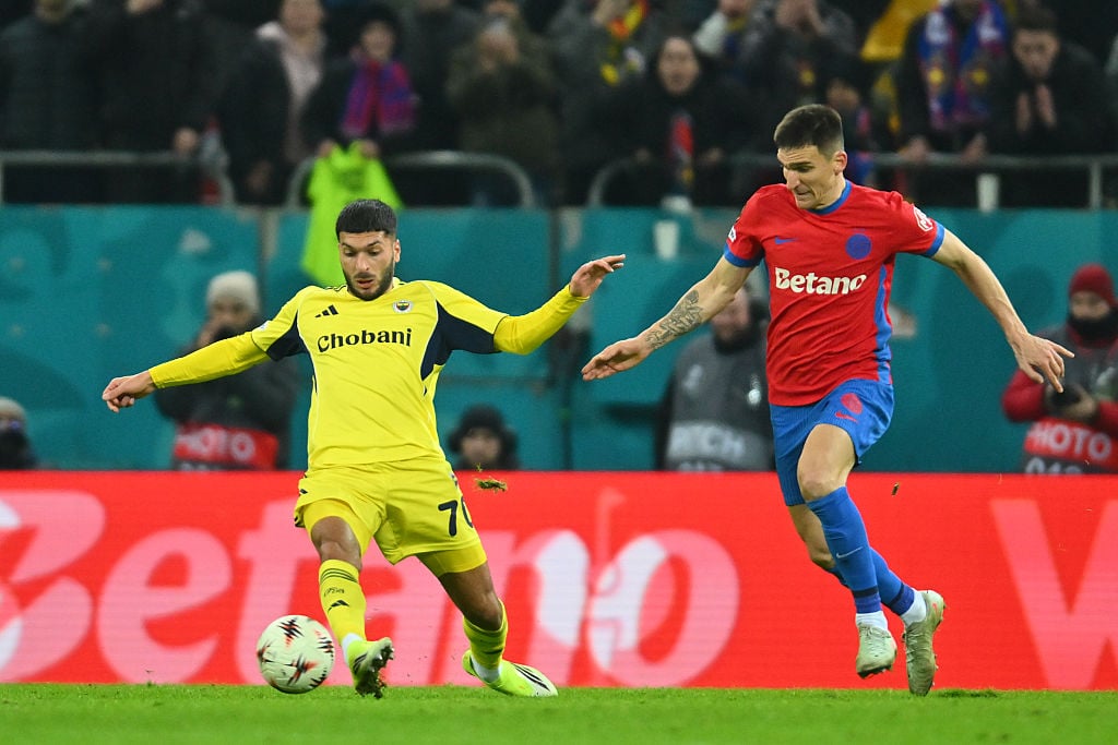 Paraseste FCSB dar nu va ramane liber prea mult timp Daniel Graovac negociaza deja cu mai multe echipe