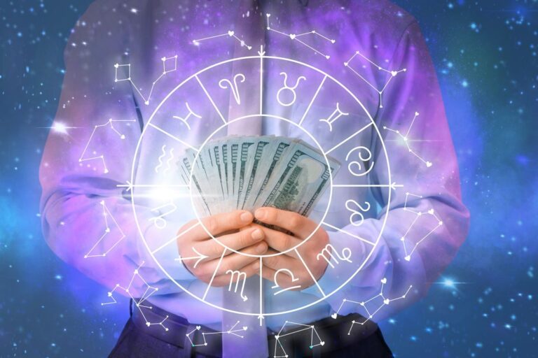 Poarta abundentei se va deschide in iulie 2026 Zodiile care vor avea parte de prosperitate