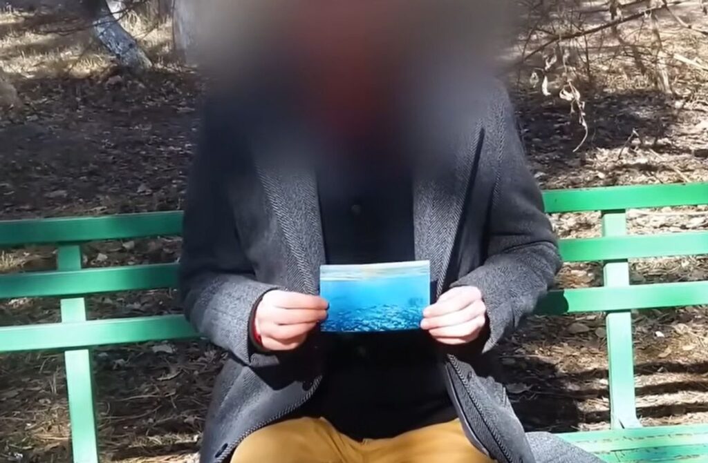 Un calator in timp care detine o fotografie din anul 5000 afirma ca viitorul omenirii este intunecat Povestea va va lasa fara cuvinte