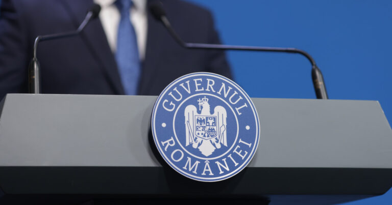 controverse legat de statutul legal al legii salarizarii blocata de cab ce opinie au tudorel toader si