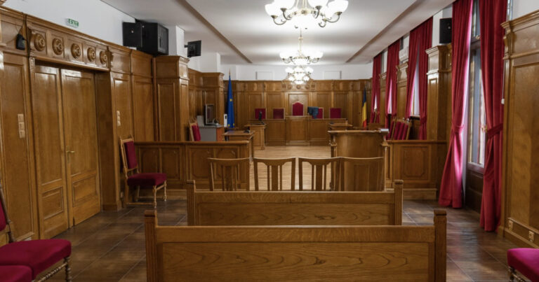 CCJ a prorogat pentru 20 august decizia finala in cazul procesului cu Guvernul privind plata restantelor