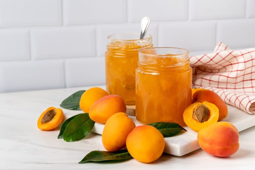 Cum sa prepari acasa dulceata de caise Reteta usoara pas cu pas