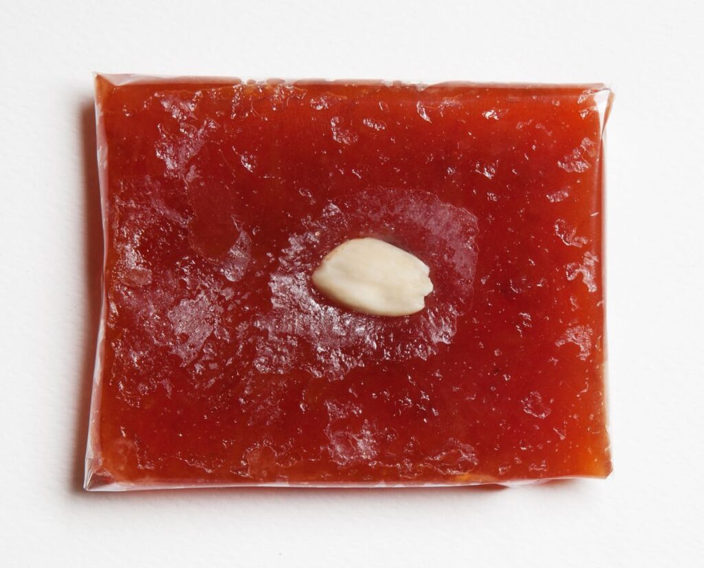 Cum se prepara Kidonopasto dulceata greceasca din gutui cu un nume greu de pronuntat folosind doar cateva ingrediente