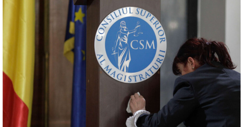 Magistratii din CSM se unesc impotriva legii salarizarii Judecatorii afirma ca ar putea fi remunerati