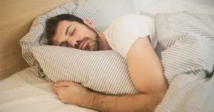 Somn mai bun, strat cu strat: recomandările Dormeo pentru patul tău