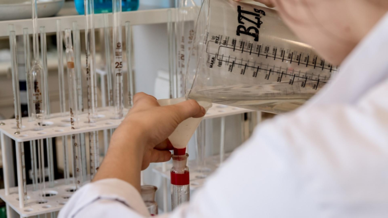 Simptome ce indica nivel crescut de colesterol