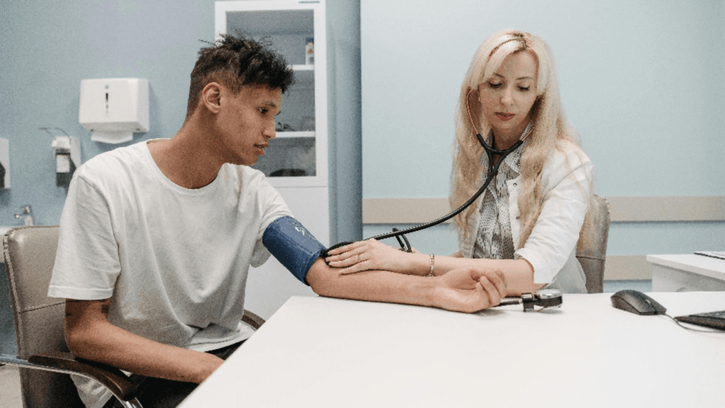 Afectiunea numita ucigasul tacit cum o controlezi si riscuri asociate