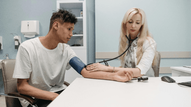 Afectiunea numita ucigasul tacit cum o controlezi si riscuri asociate