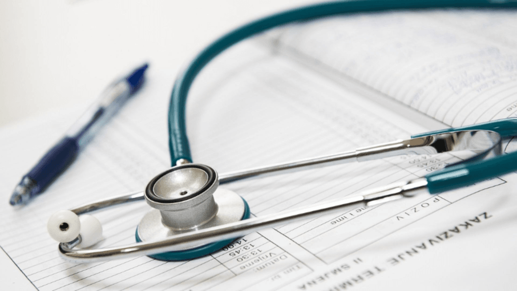 Ciolacu ironizat dupa clasamentul concediilor medicale 2024 Nici vorba de tuse sau junghi Cine crede ca pacientii mint e cinic