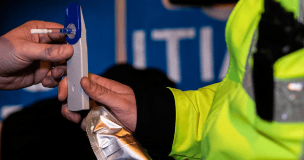 Politist din Prahova testat pozitiv la droguri in serviciu