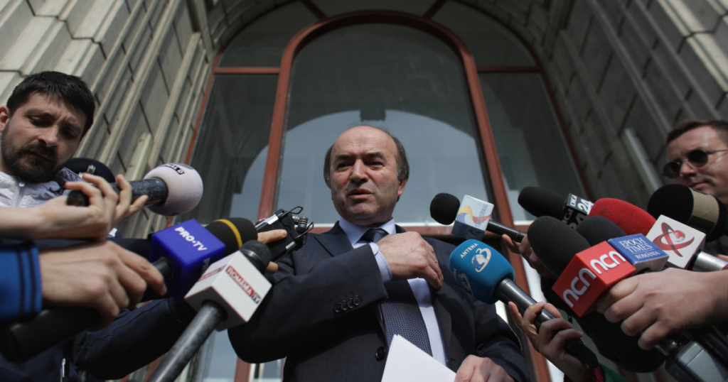 Sansele proiectului pensiilor magistratilor la Curtea Constitutionala