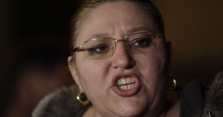 Diana Șoșoacă trebuie să se prezinte marți la Parchet. Diana Sosoiaca trebuie sa se prezinte marti la Parchet